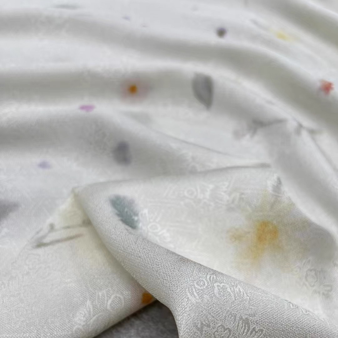 Sewing Vest - Petit tissu en soie lourde blanche