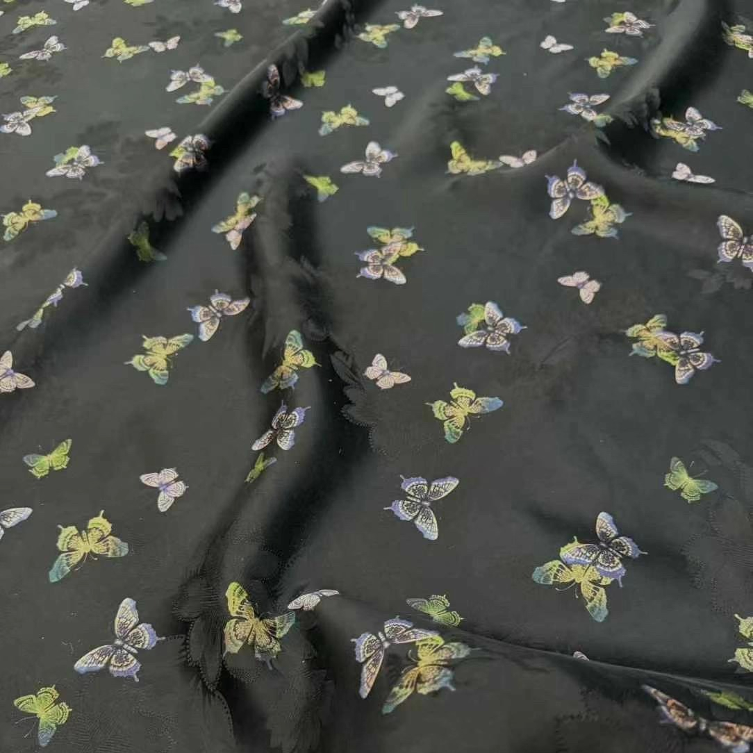 Sewing Vest - Tissu en soie lourde noire à