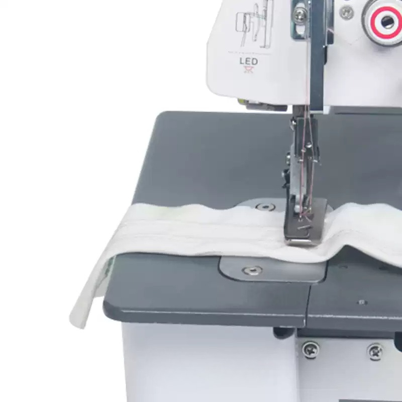 Machine à coudre compacte dome - Sewing Zigzag avis et prix